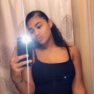 Meet your Posher, Amber